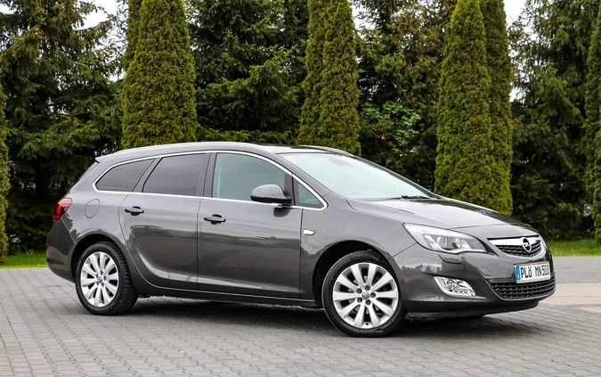 Opel Astra cena 26900 przebieg: 169397, rok produkcji 2011 z Nowy Dwór Mazowiecki małe 781